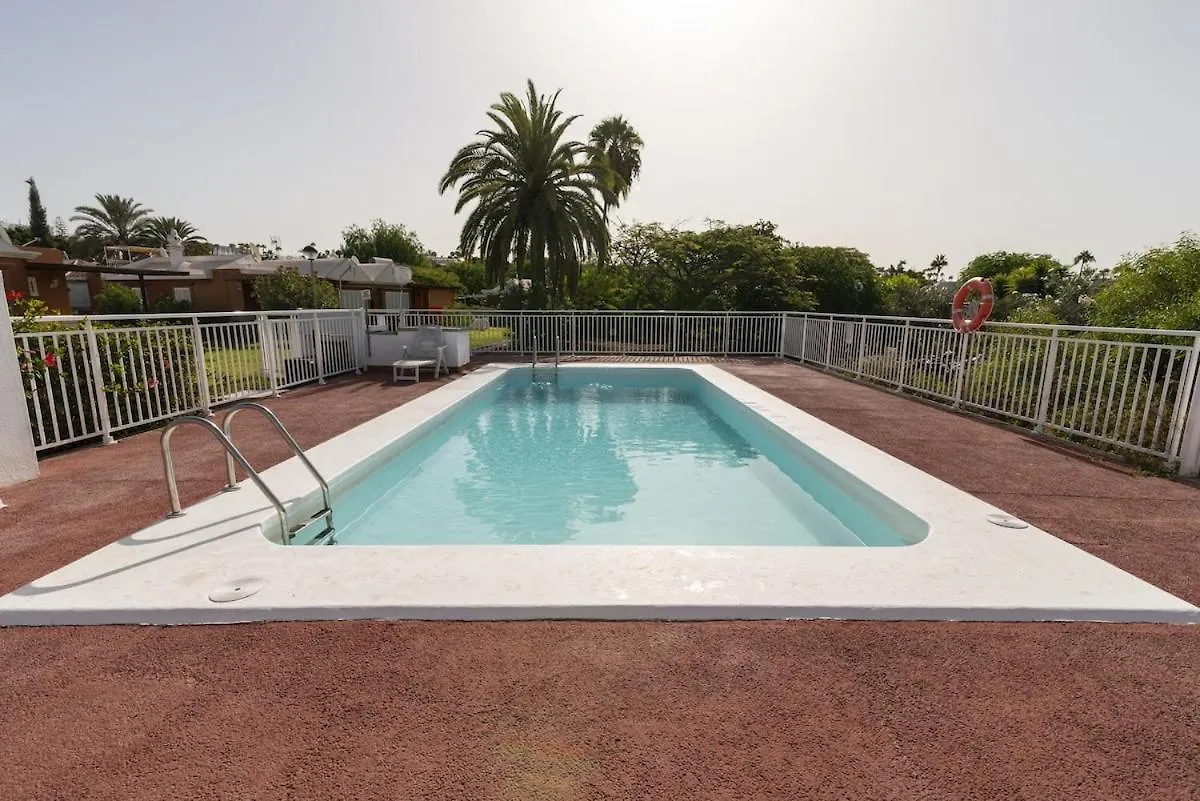 Bungalow Familiar Complejo Melocotones Maspalomas 0*, Maspalomas (Gran Canaria)